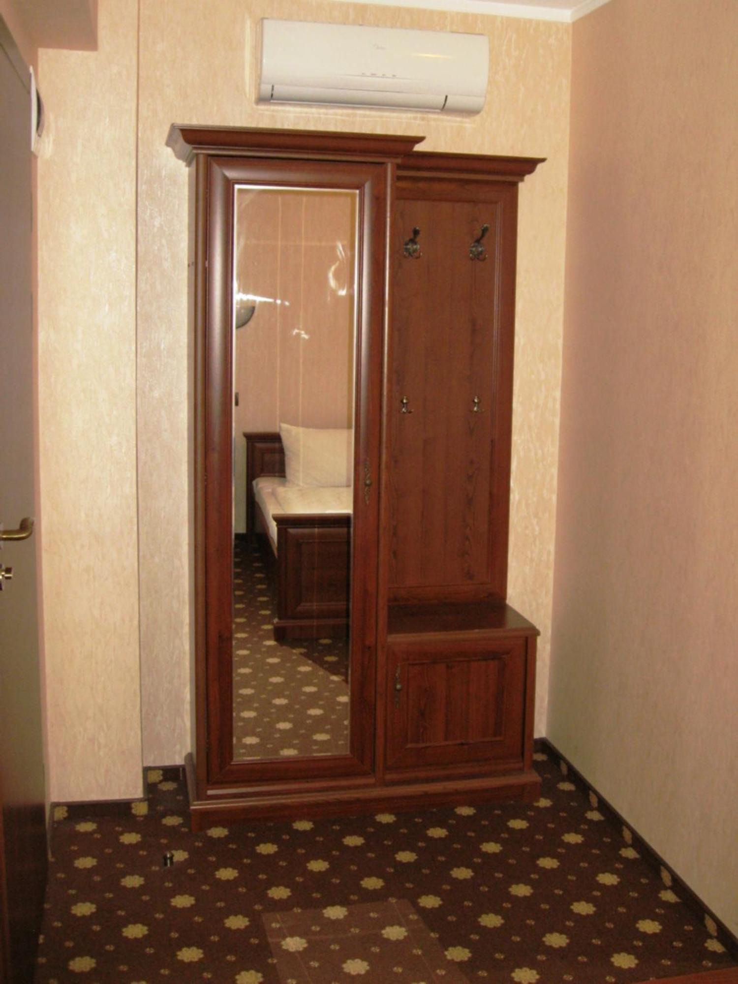 Shato Paradis Hotel 이르핀 객실 사진