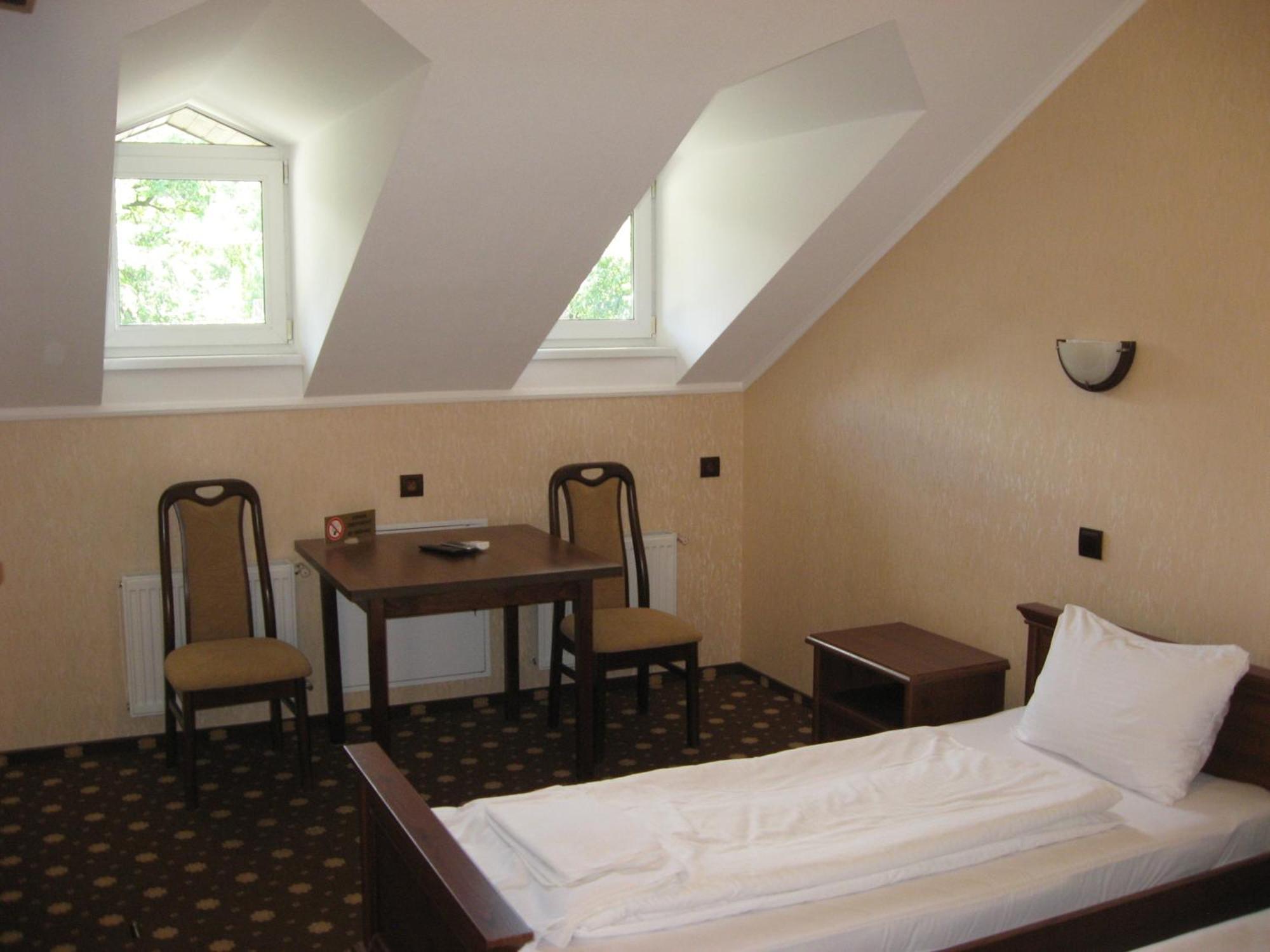 Shato Paradis Hotel 이르핀 객실 사진