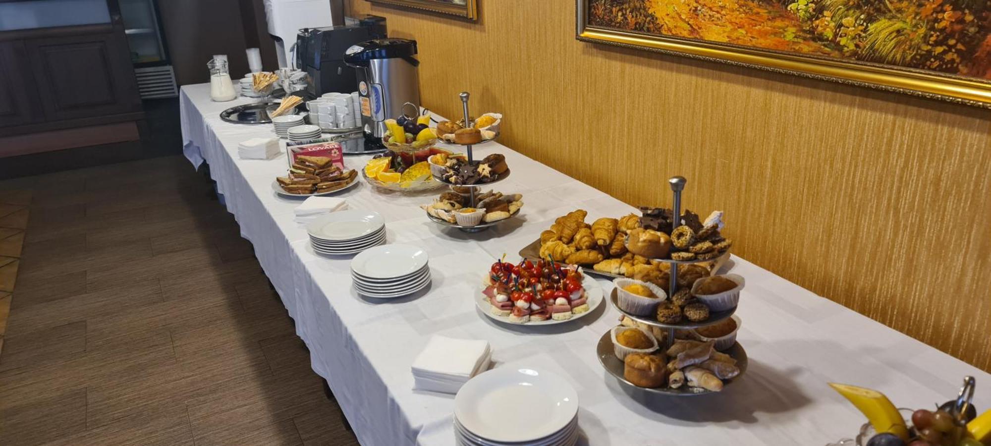 Shato Paradis Hotel 이르핀 외부 사진