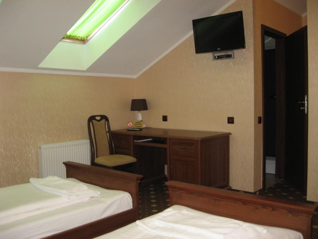 Shato Paradis Hotel 이르핀 객실 사진