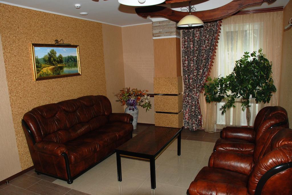 Shato Paradis Hotel 이르핀 외부 사진